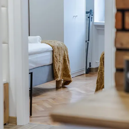 Wawrzyniaka Very Berry Modern For 6 Guests Near Old Zoo By Renters Lejlighed Poznań