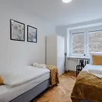 Lejlighed Wawrzyniaka Very Berry Modern For 6 Guests Near Old Zoo By Renters *