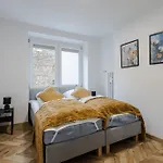 Wawrzyniaka Very Berry Modern For 6 Guests Near Old Zoo By Renters Lejlighed Poznań