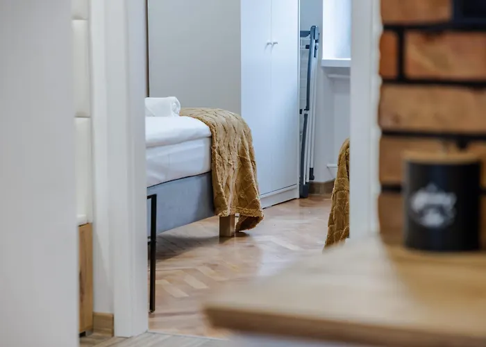 Wawrzyniaka Very Berry Modern For 6 Guests Near Old Zoo By Renters 公寓 波兹南