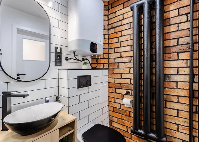 Wawrzyniaka Very Berry Modern For 6 Guests Near Old Zoo By Renters *