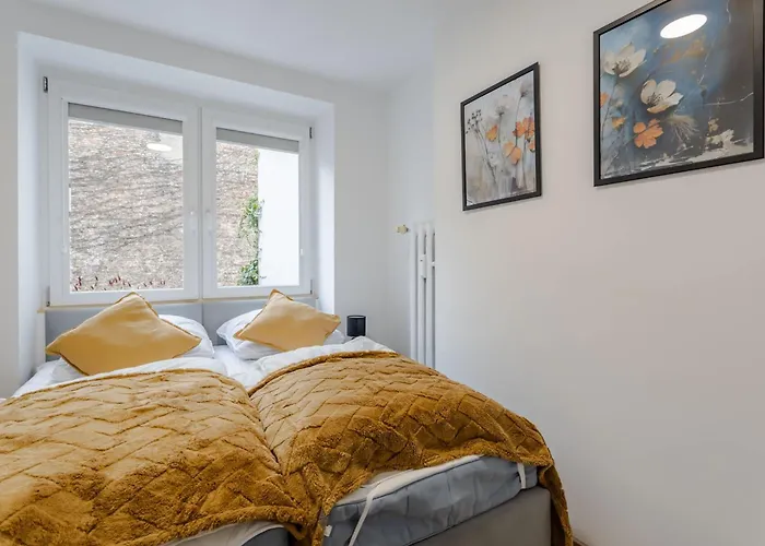 Appartement Wawrzyniaka Very Berry Modern For 6 Guests Near Old Zoo By Renters