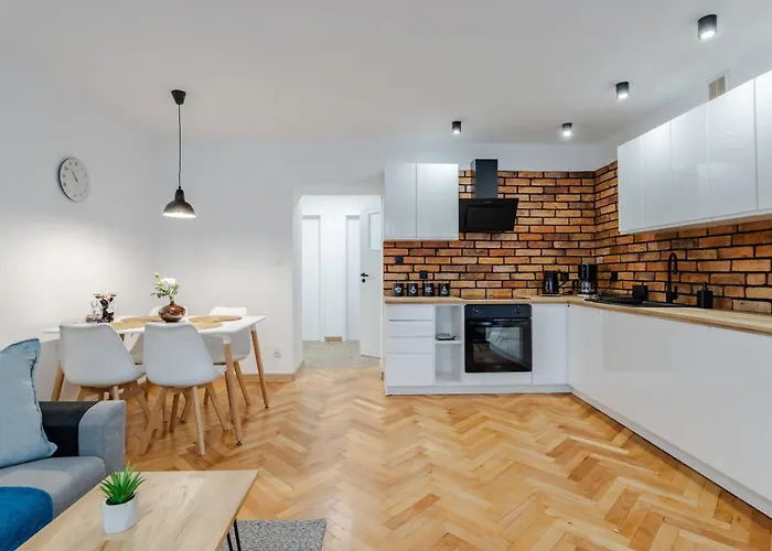 公寓 Wawrzyniaka Very Berry Modern For 6 Guests Near Old Zoo By Renters 波兹南